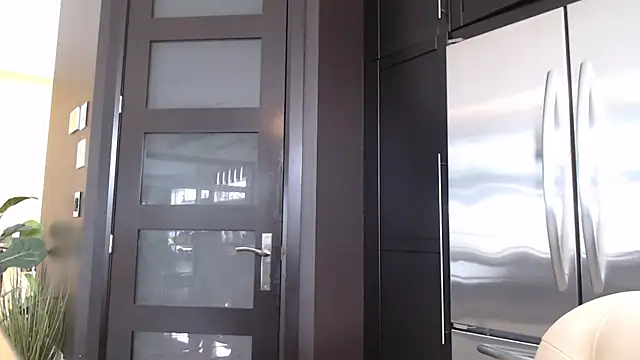 Toy-Daddy online show from March 2025 02:01:02 PM