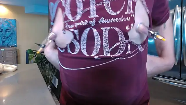 Toy-Daddy online show from November 2025 07:49:02 PM