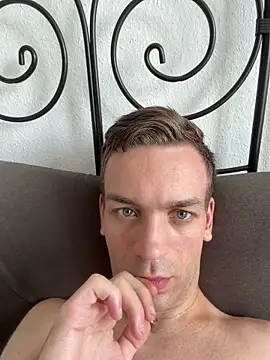 Snapshot of nickdtr chatting on July 2026 08:31:02 AM nickdtr online show from July 2026 08:31:02 AM