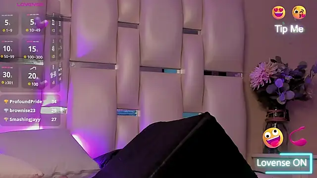 vayoleen online show from February 2025 01:13:01 AM