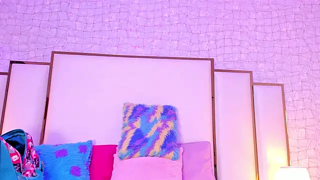 Victoriaa millers online show from February 2025 03:11:02 AM