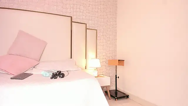 Victoriaa millers online show from March 2025 03:22:02 AM