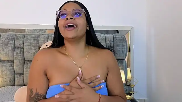 SussiSotto online show from January 2025 02:47:01 PM