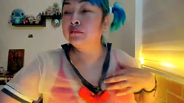 Shaddycute  online show from January 2026 04:43:01 PM