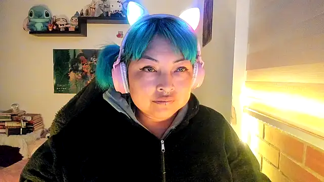 Shaddycute  online show from February 2026 12:22:02 PM