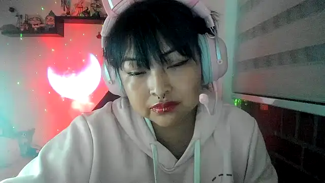 Shaddycute  online show from March 2026 02:50:02 AM