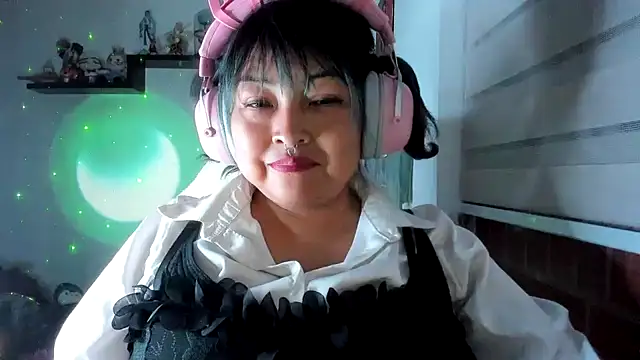 Shaddycute  online show from June 2026 01:30:01 AM