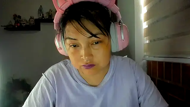 Shaddycute  online show from July 2026 11:42:02 AM
