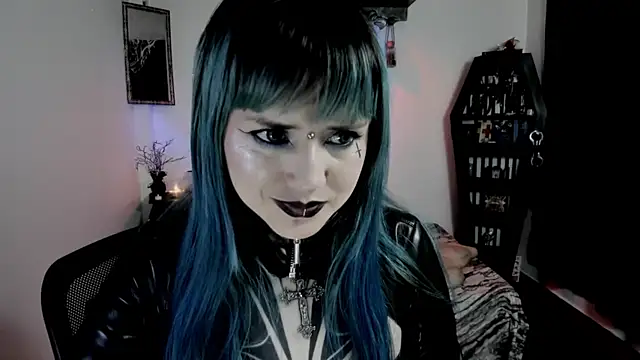 DimmuandDarkness online show from June 2026 08:33:02 PM