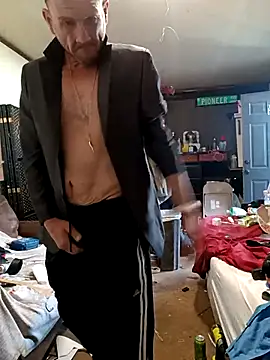 gettinit2wice online show from February 2025 05:15:01 PM