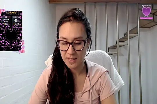 Jessie Desire online show from February 2026 02:37:01 AM