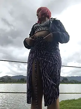 florecita9 online show from October 2025 03:18:01 PM