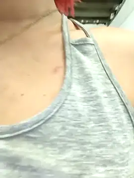 florecita9 online show from April 2026 04:50:02 PM