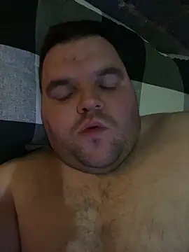 Snapshot of Mikey-HH chatting on April 2026 04:54:01 PM Mikey-HH online show from April 2026 04:54:01 PM