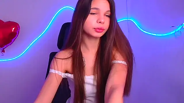 Hanna Way online show from February 2025 07:44:01 AM