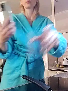 AvelinaLeoni online show from March 2025 05:41:02 AM