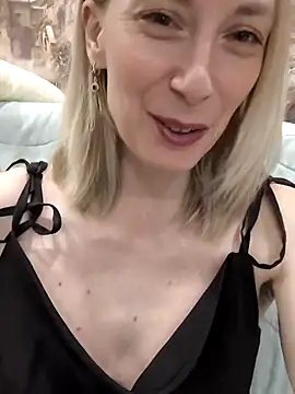 AvelinaLeoni online show from November 2025 06:46:02 AM