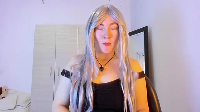 Snapshot of Elle_Lee_ chatting on February 2026 02:59:02 PM Elle Lee online show from February 2026 02:59:02 PM