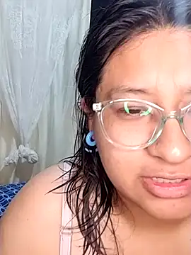 sarah12333 online show from June 2026 04:50:01 AM