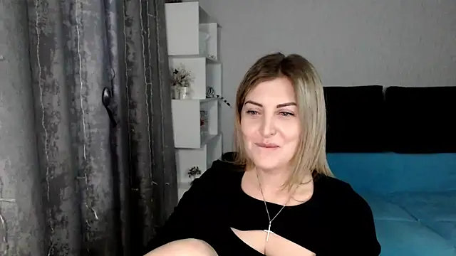 Amelia Harper online show from February 2025 06:31:01 PM