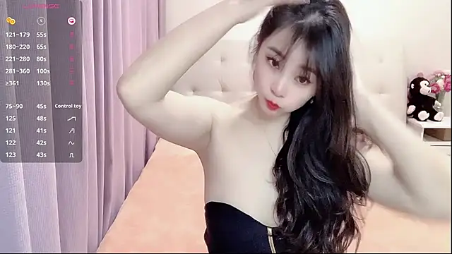 Snapshot of aisha123123 chatting on February 2025 02:01:01 AM aisha123123 online show from February 2025 02:01:01 AM