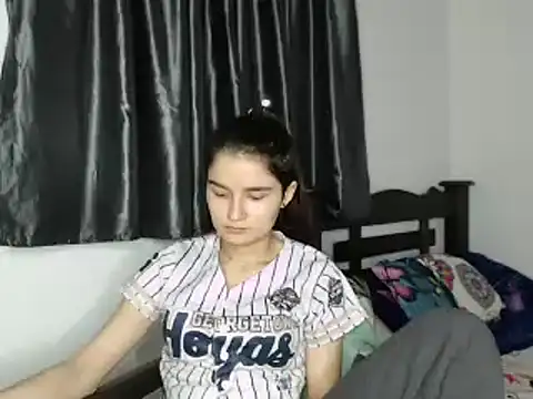 Snapshot of saritapretyy chatting on December 2024 10:02:02 PM saritapretyy online show from December 2024 10:02:02 PM