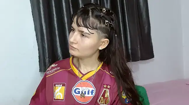 Snapshot of saritapretyy chatting on March 2025 04:32:01 AM saritapretyy online show from March 2025 04:32:01 AM