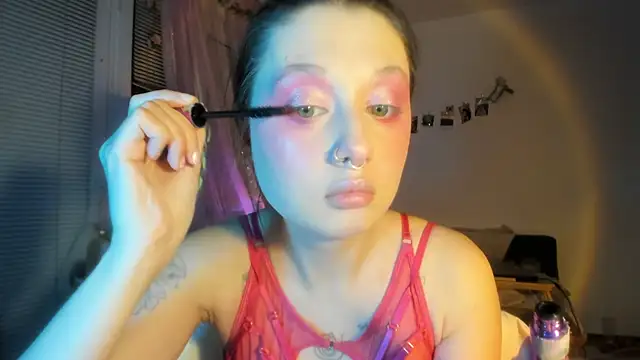 Jenny darling love online show from March 2026 07:10:02 PM