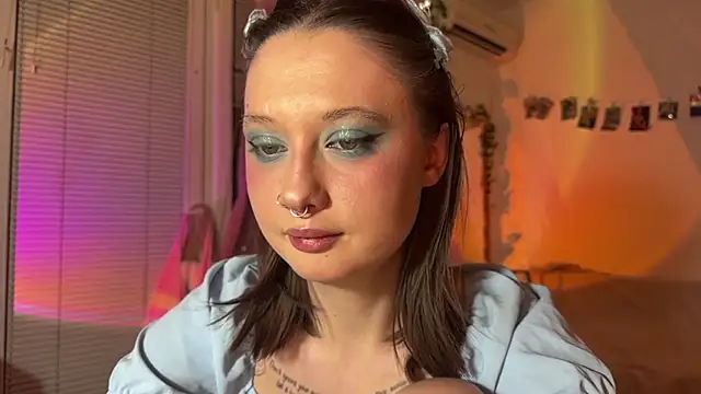 Jenny darling love online show from July 2026 07:16:01 PM