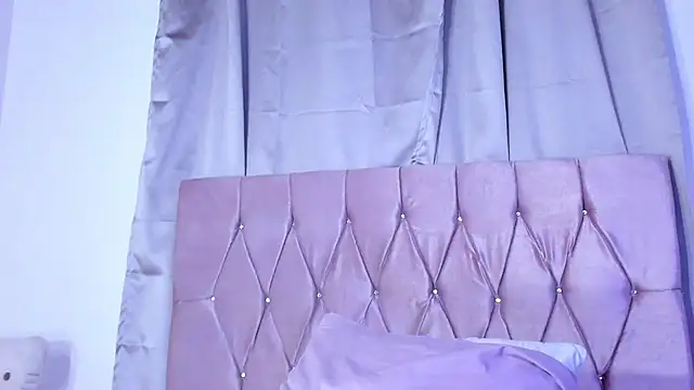 Ashley piinkk  online show from March 2025 01:31:01 AM