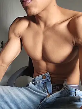 Snapshot of Jhonyblack_1 chatting on May 2026 03:40:01 PM Jhonyblack 1 online show from May 2026 03:40:01 PM