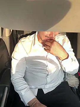 Snapshot of shivani0999 chatting on February 2026 02:59:02 AM shivani0999 online show from February 2026 02:59:02 AM