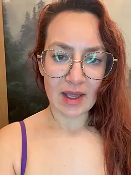 ladoucedu34 online show from February 2026 10:52:02 PM