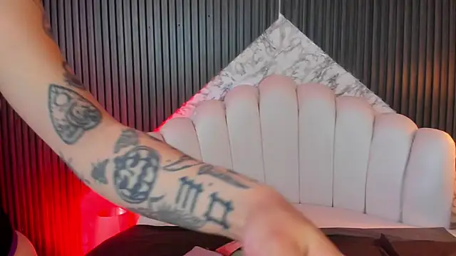 MeganDraco  online show from February 2025 06:26:01 PM