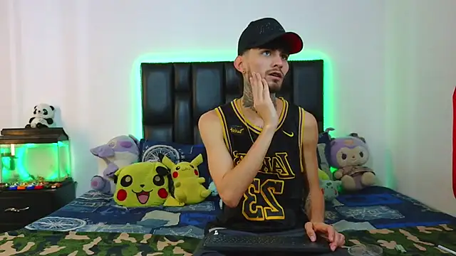 Snapshot of Brutal_Sex_Fucking chatting on May 2026 02:09:02 AM Brutal Sex Fucking online show from May 2026 02:09:02 AM