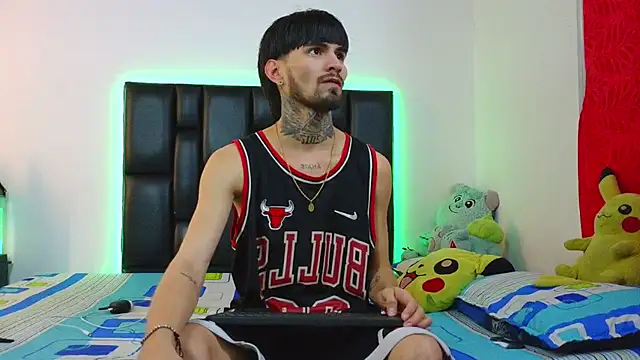 Snapshot of Brutal_Sex_Fucking chatting on June 2026 04:21:01 AM Brutal Sex Fucking online show from June 2026 04:21:01 AM