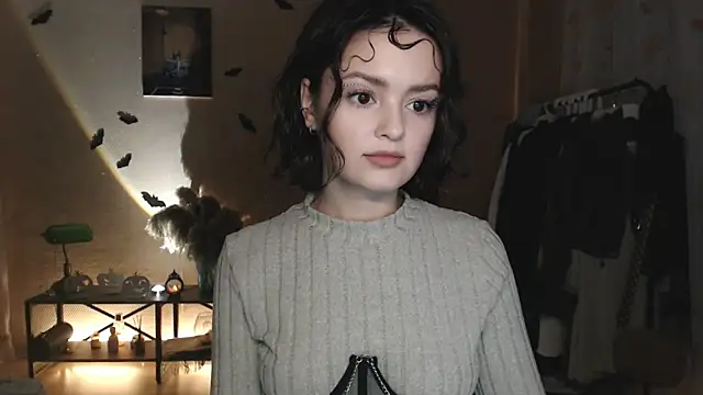 CuteRuby99 online show from October 2025 03:24:02 PM