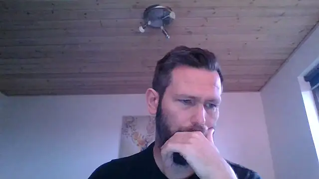 Snapshot of Gotta1 chatting on December 2024 01:43:02 PM Gotta1 online show from December 2024 01:43:02 PM