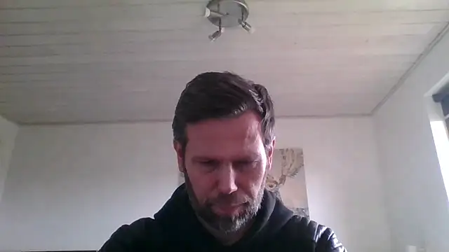 Snapshot of Gotta1 chatting on February 2025 02:00:02 PM Gotta1 online show from February 2025 02:00:02 PM