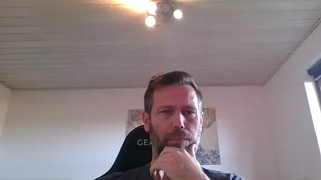 Snapshot of Gotta1 chatting on October 2025 01:08:02 PM Gotta1 online show from October 2025 01:08:02 PM