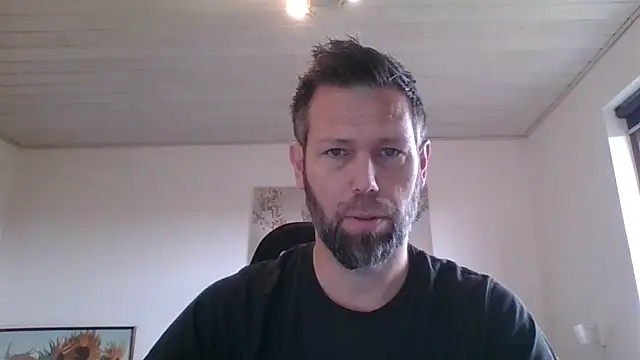 Snapshot of Gotta1 chatting on October 2025 09:30:02 AM Gotta1 online show from October 2025 09:30:02 AM