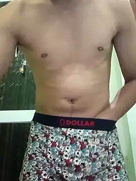 Snapshot of xyrus_ chatting on March 2025 12:45:02 PM xyrus online show from March 2025 12:45:02 PM