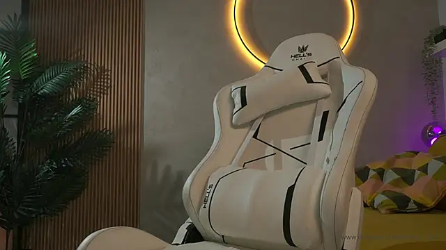 emma land online show from March 2026 06:29:01 AM