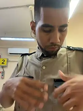 EnriquePersian197 online show from May 2026 12:10:01 PM