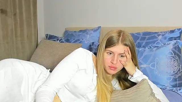 kirraa  online show from February 2026 07:07:01 PM