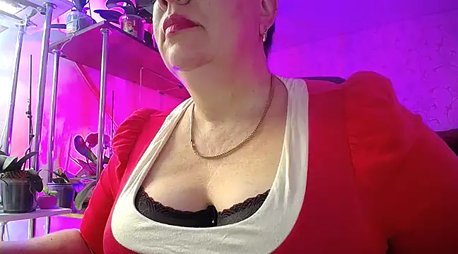Snapshot of _Sweet_Woman chatting on January 2025 08:08:01 AM  Sweet Woman online show from January 2025 08:08:01 AM