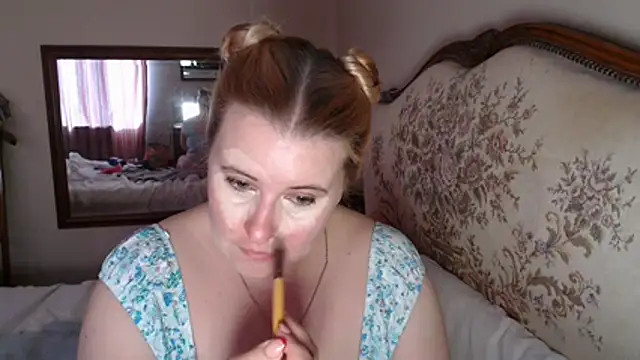 JosieAndYou online show from April 2026 10:34:01 AM