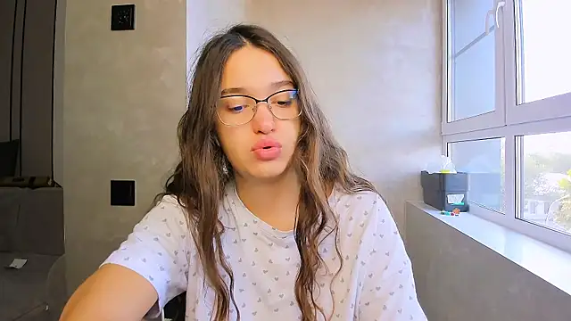 fancy bunny online show from September 2025 06:40:01 AM