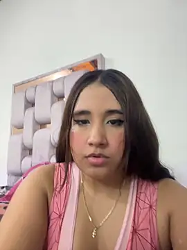 melyescobar online show from November 2025 03:28:02 AM