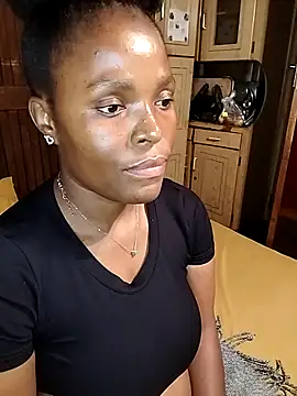 Smoochy  online show from December 2025 07:52:02 PM